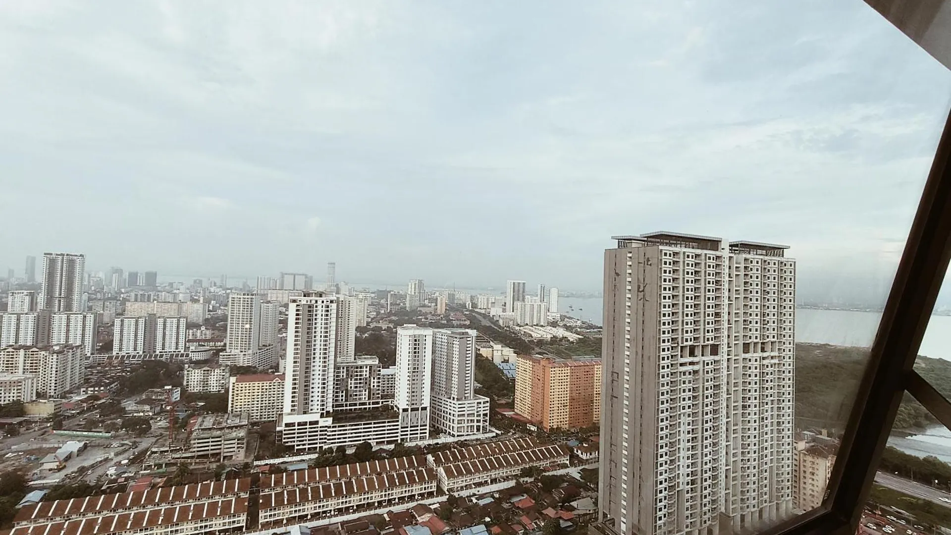 Apartment Urban Suite Cozy Family Homestay At Georgetown By Urban Staycation Heng Jelutong